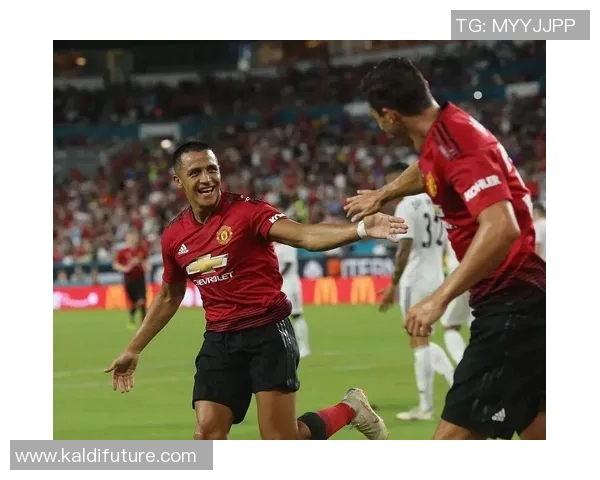 皇马与曼联历史交锋战绩回顾及分析两队辉煌时刻与战术对决