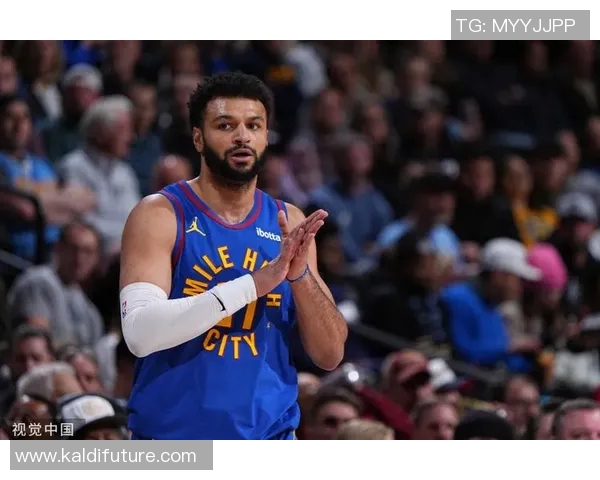 约基奇三双创历史新高掘金锁定西部第一荣耀时刻 约基奇三双创历史新高掘金锁定西部第一荣耀时刻