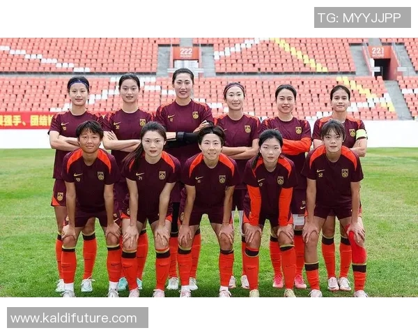 中华台女足迎战中国队期待精彩对决展现女足风采与实力