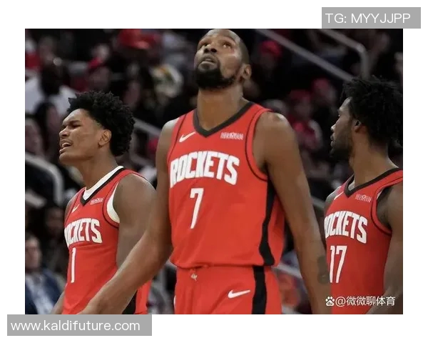 火箭队与雷霆队精彩对决央视回放全程回顾与精彩瞬间分析