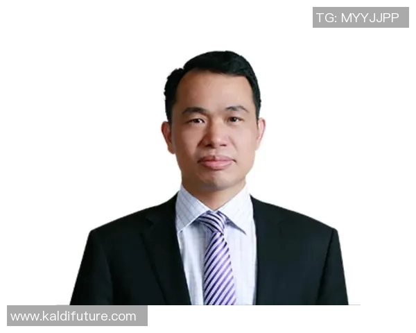 极限挑战与人生哲学：张强的深度对话与冒险故事MBA