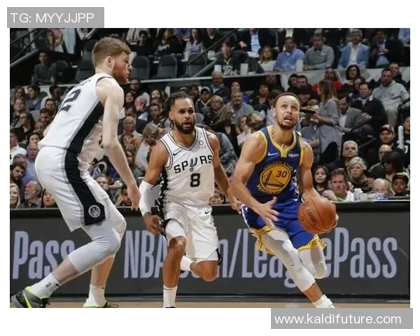 马刺与快船激战正酣图文直播全程回顾与精彩瞬间分析