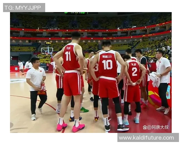 中国男篮迎战澳洲联队全力争胜展现团队实力与拼搏精神 中国男篮迎战澳洲联队全力争胜展现团队实力与拼搏精神