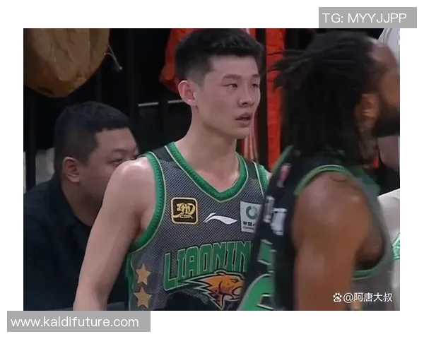 CBA直播精彩对决广东队挑战浙江队全场比赛精彩瞬间回顾