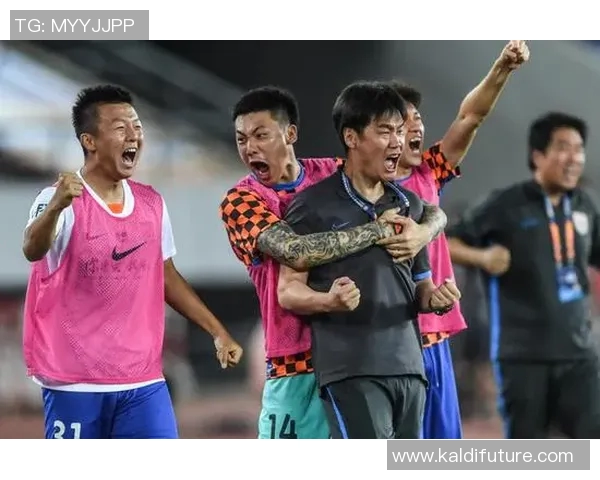 武汉足球队与北京足球队赛后复盘速度对比分析及战术探讨