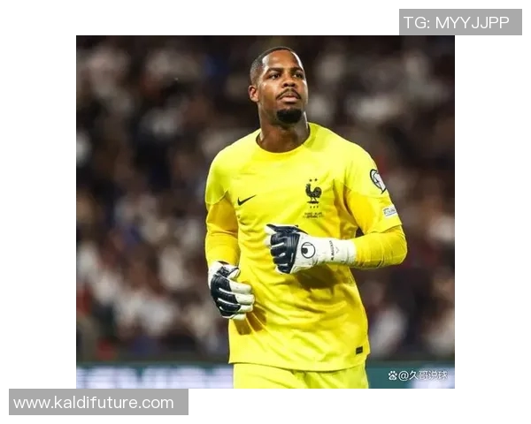 迈尼昂的崛起与挑战：从新星到顶级门将的成长之路