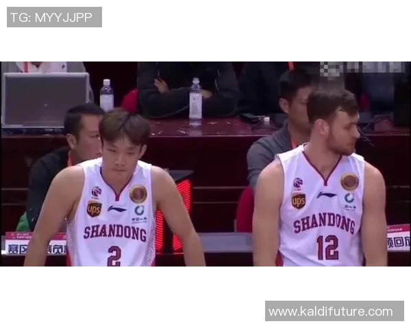 深度对话张伟分享他在排球赛场上的成长与心路历程